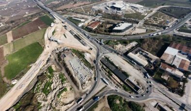 Gediz Kavşağında çalışmalar hız kesmeden devam ediyor
