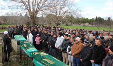 Feci kazada yaşamını yitiren baba, oğul ve torun toprağa verildi