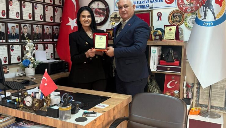 Manisa Şehit Aileleri ve Gaziler Derneği’nde Görev Değişimi