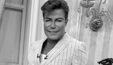 Ünlü şarkıcı Fatih Ürek hayatını kaybetti